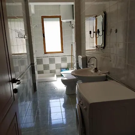 Jozi Kaiser 2 Apartamento Durrës